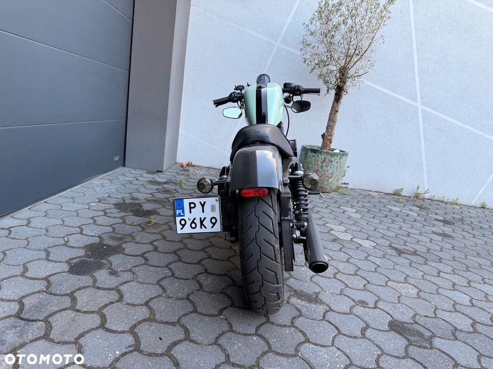 Harley-Davidson Sportster Iron 1200 - 5