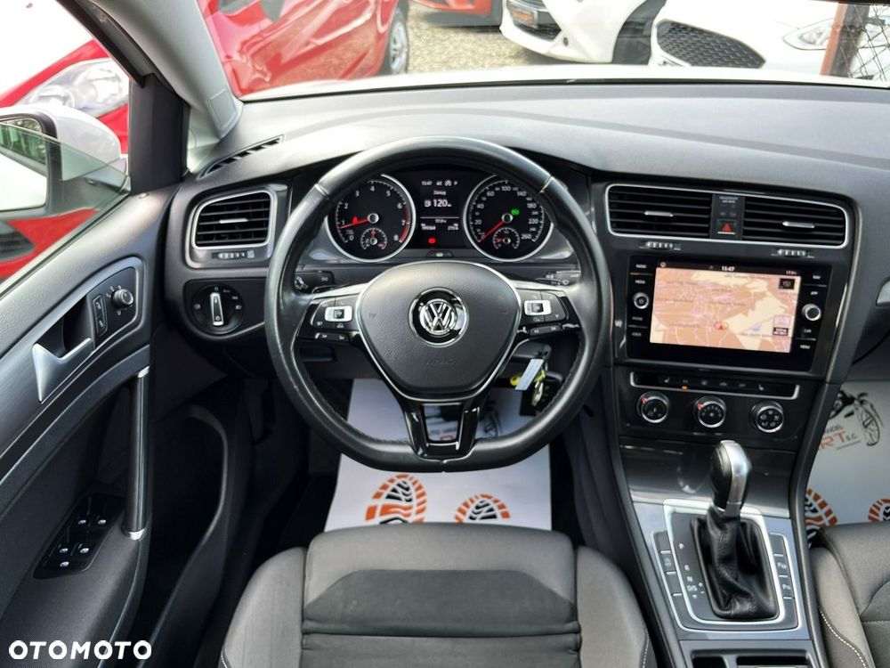 Volkswagen Golf Variant 1.4 TSI BMT Comfortline DSG - 11