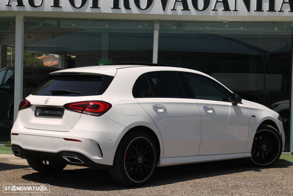 Mercedes-Benz A 250 e 8G-DCT AMG Line - 40