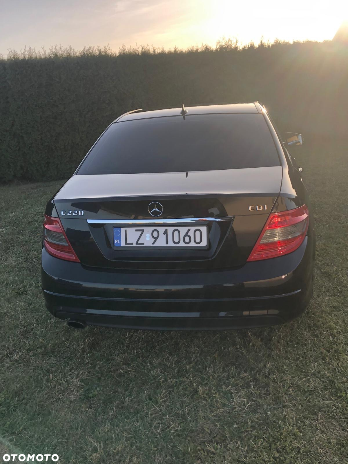 Mercedes-Benz Klasa C 220 CDI DPF Automatik BlueEFFICIENCY SPORT EDITION - 3