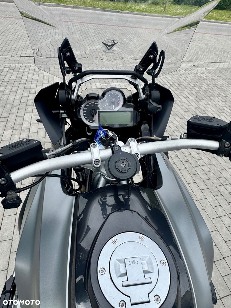 BMW R - 16