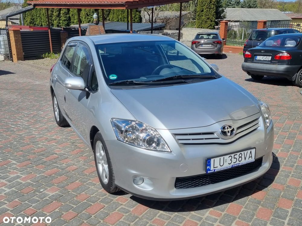 Toyota Auris 1.6 Valvematic Life - 1