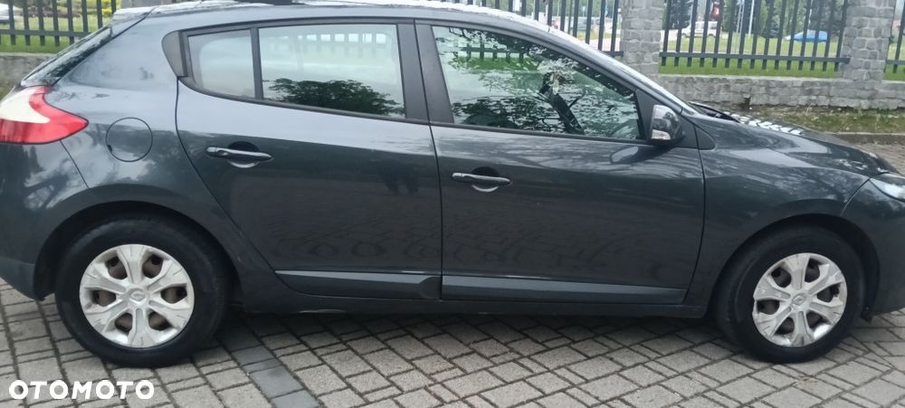 Renault Megane - 2