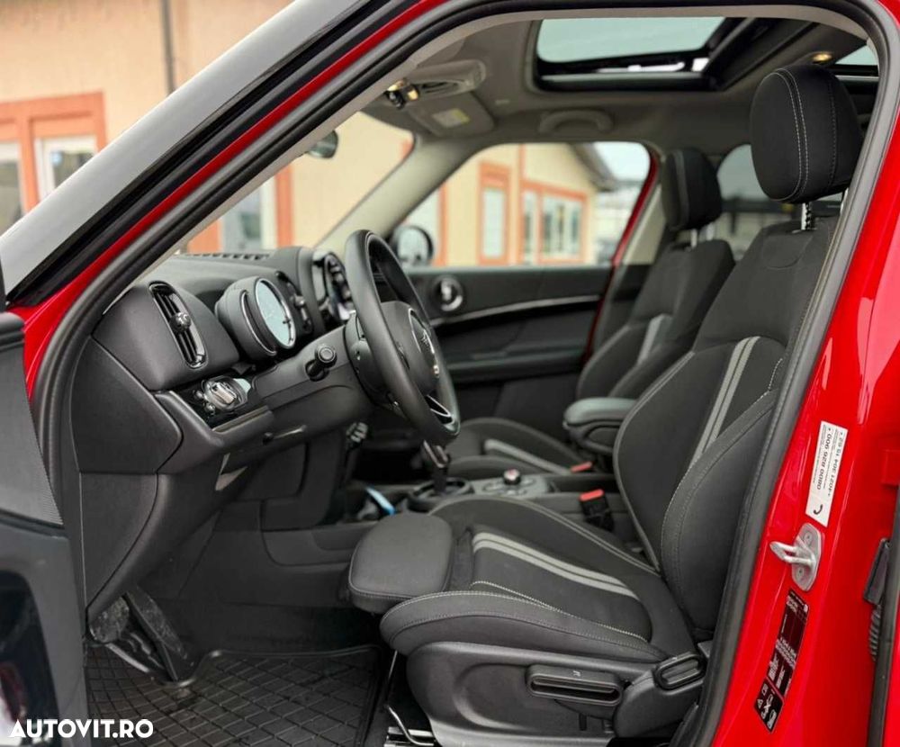 Mini Countryman - 16