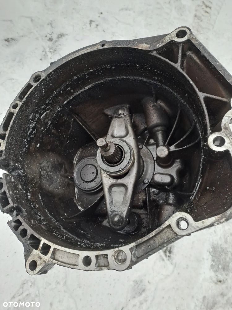 BMW 3 E46 2.0 TD 150KM skrzynia 6-biegowa 1069-401-018 - 3