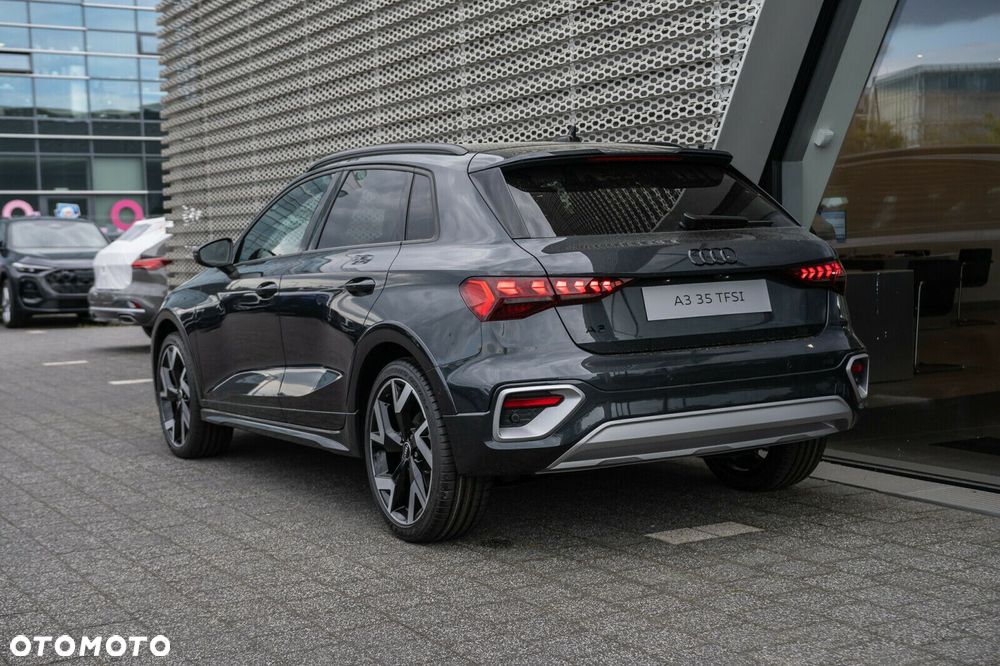Audi A3 Allstreet - 3