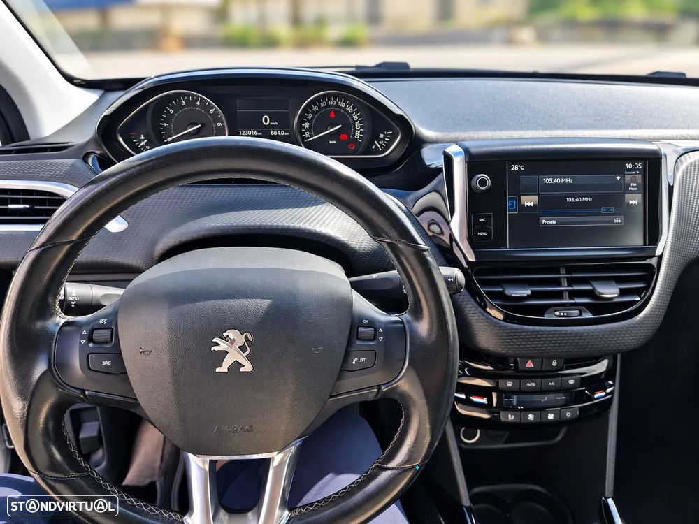 Peugeot 2008 PureTech 110 Stop&Start Allure - 6