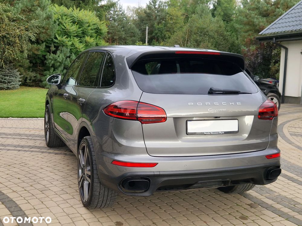Porsche Cayenne Standard - 5