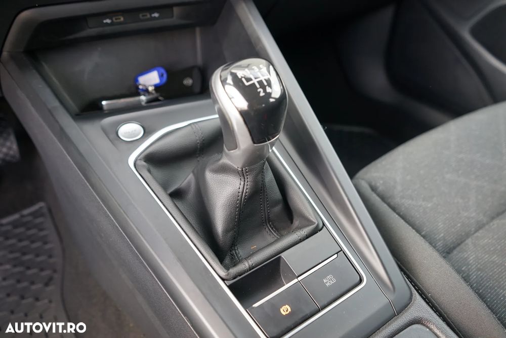 Volkswagen Golf 1.0 TSI Life - 20