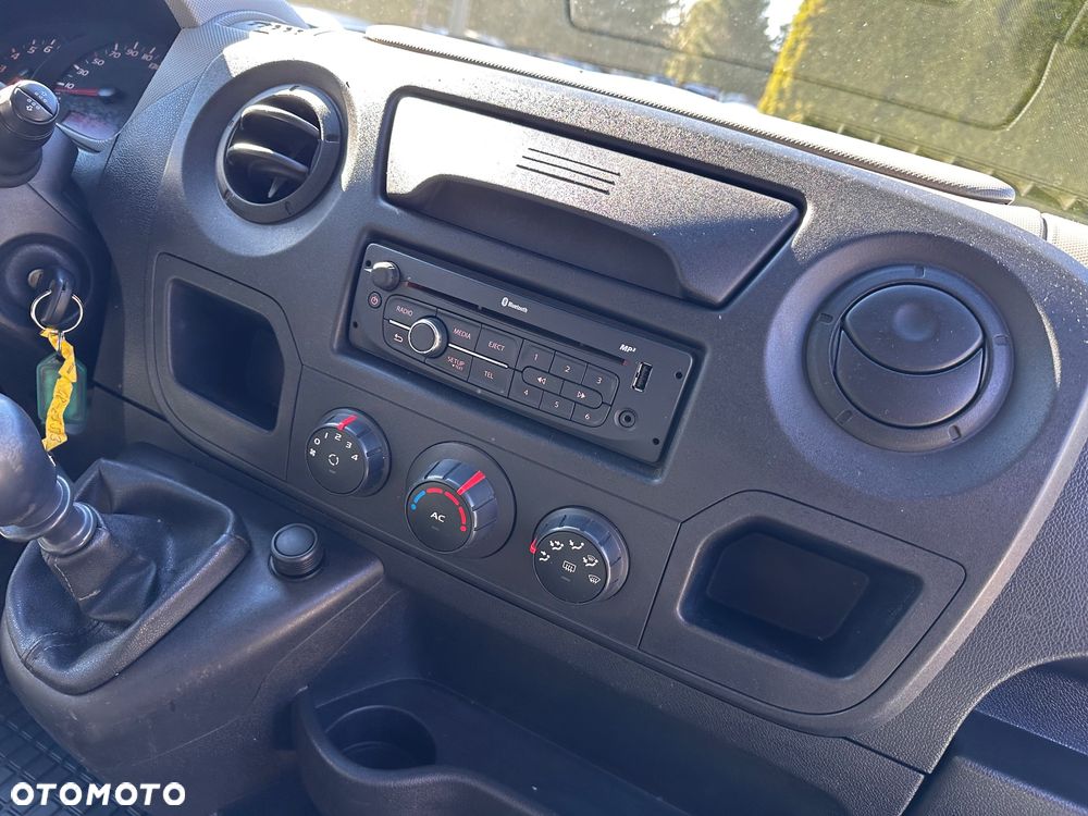 Renault Master - 19