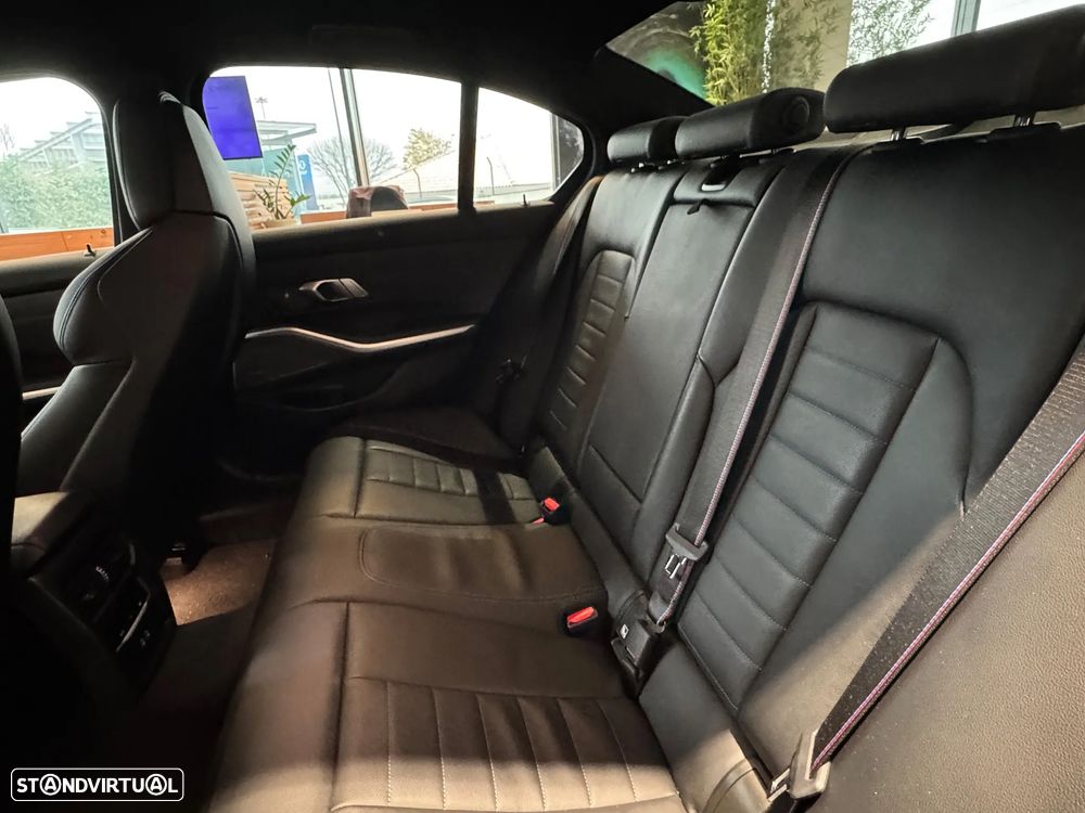 BMW 320 e Pack M Auto - 9