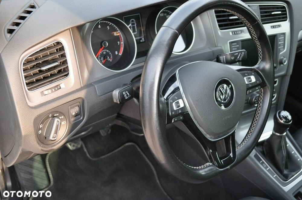 Volkswagen Golf 1.4 TSI BlueMotion Technology Lounge - 18