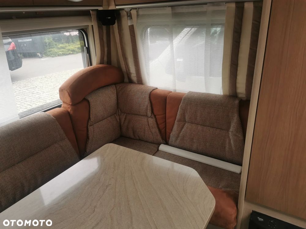 Burstner Averso Comfort 460LT - 28
