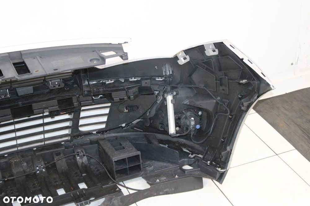 RENAULT SCENIC III 09R- ZDERZAK PRZÓD PRZEDNI SPRYSKI PDC TED69 - 11