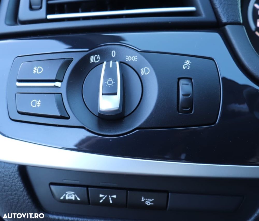 BMW Seria 5 520d xDrive AT - 19