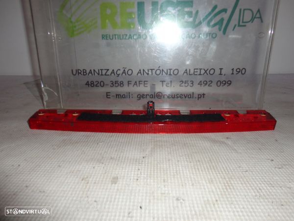 Farolim Stop Tampa Mala Centro Audi A4 (8E2, B6) - 2