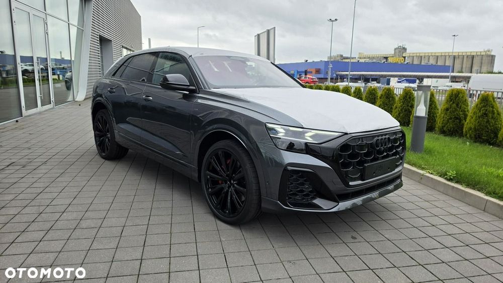 Audi Q8 - 5