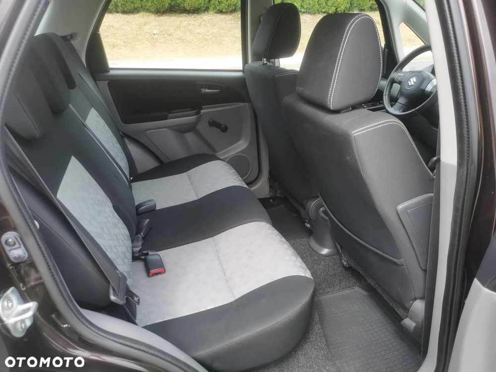 Suzuki SX4 1.6 VVT 4x4 Limited - 11