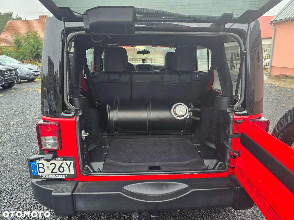 Jeep Wrangler - 7