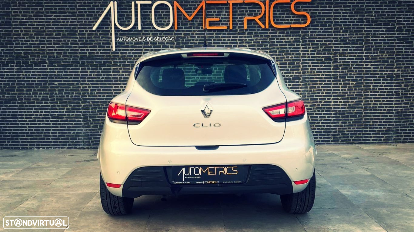 Renault Clio 0.9 TCe Limited Bi-Fuel - 8