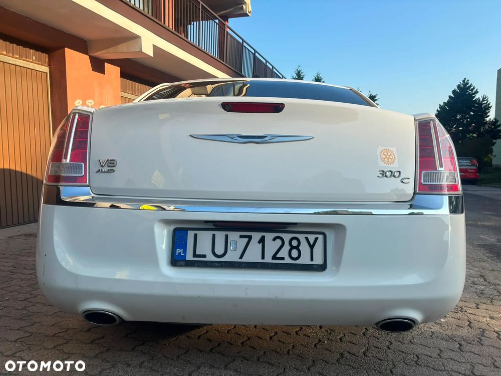 Chrysler 300C - 8