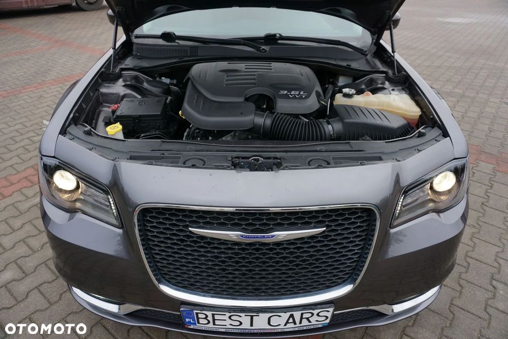Chrysler 300 - 27