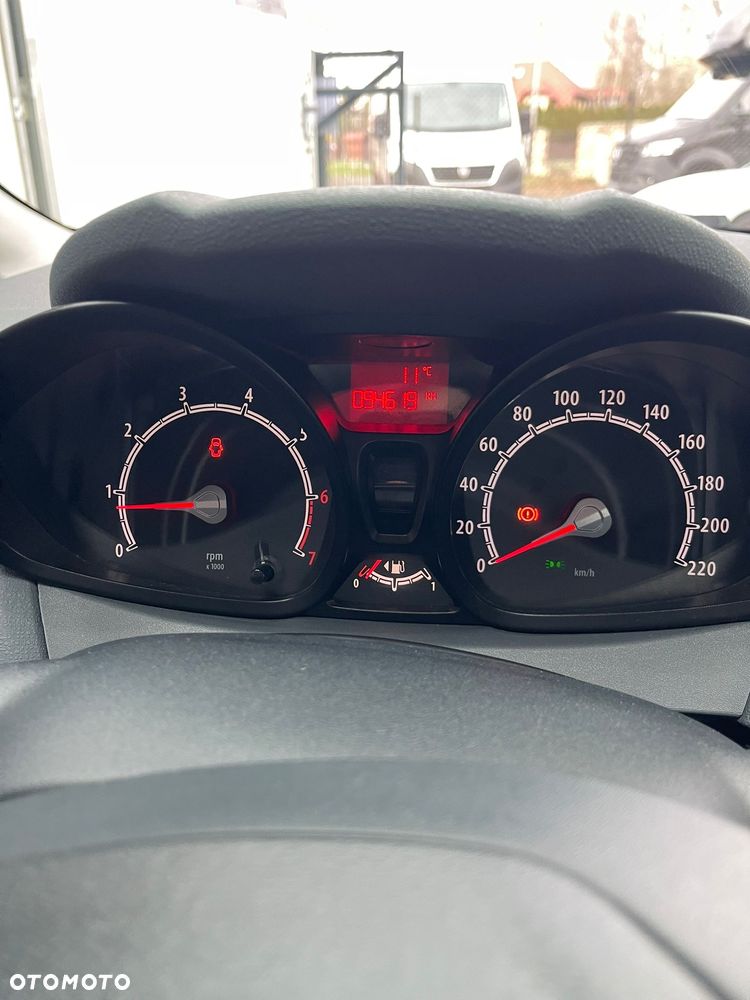 Ford Fiesta 1.4 Gold X - 31
