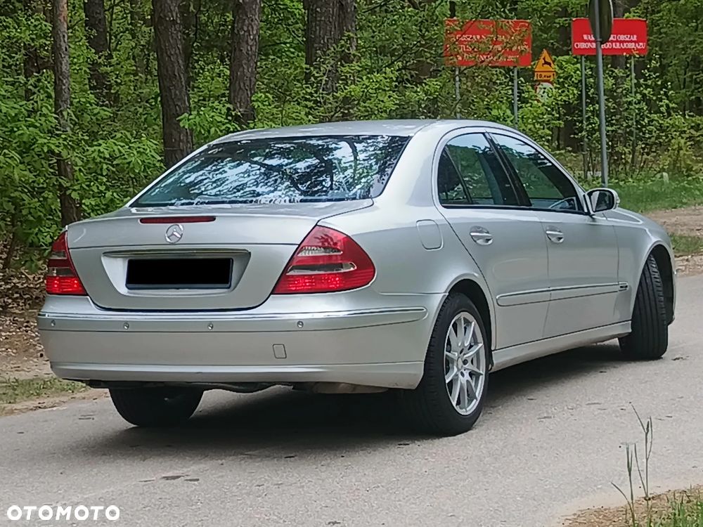 Mercedes-Benz Klasa E - 11