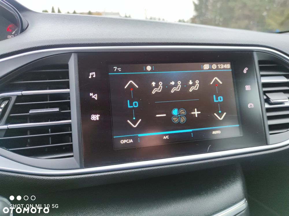 Peugeot 308 PureTech 130 GPF EAT8 Stop & Start GT - 21