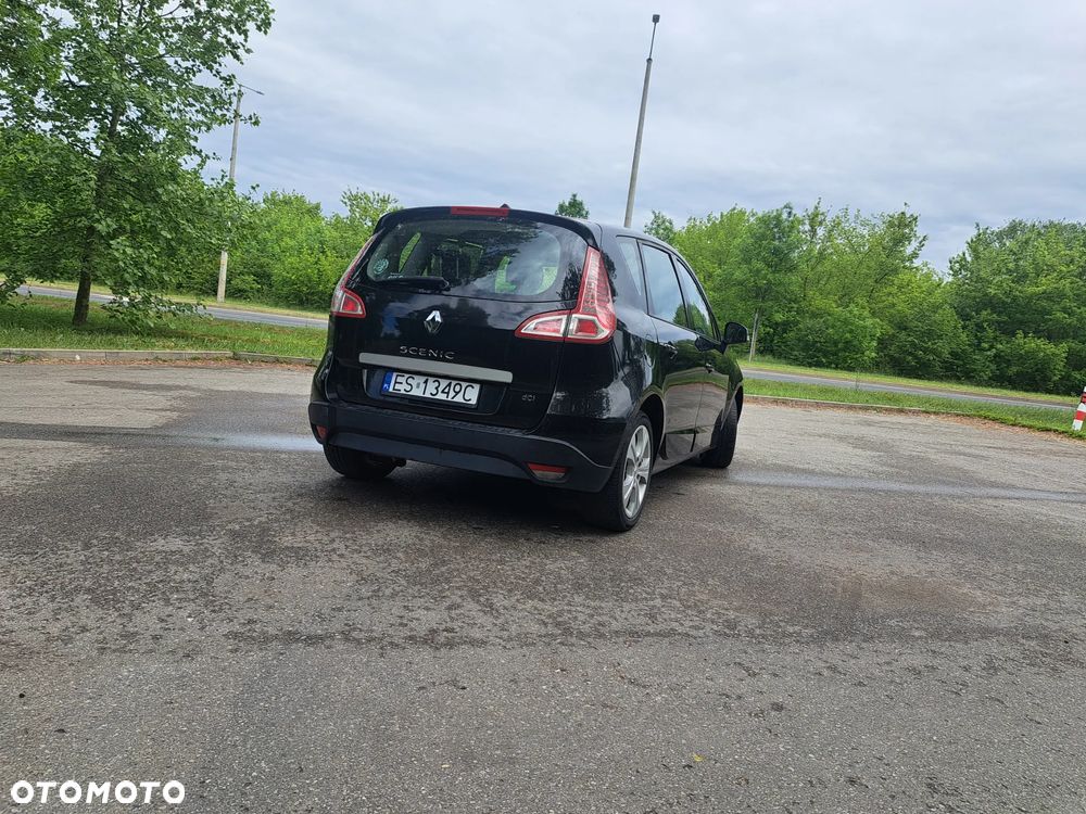 Renault Scenic - 12