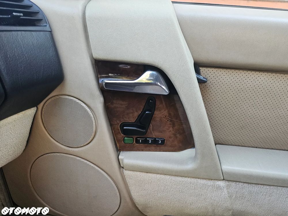 Mercedes-Benz SL - 15