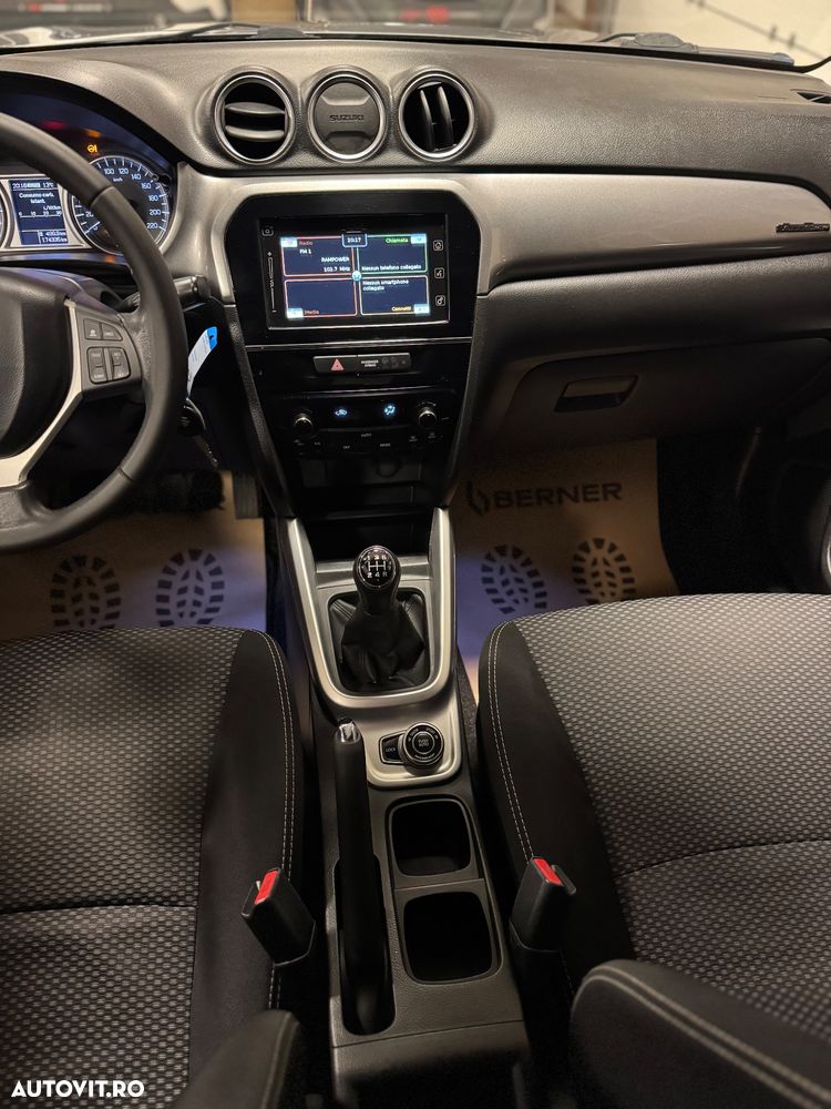 Suzuki Vitara 1.6 (4x4) Allgrip Comfort - 14