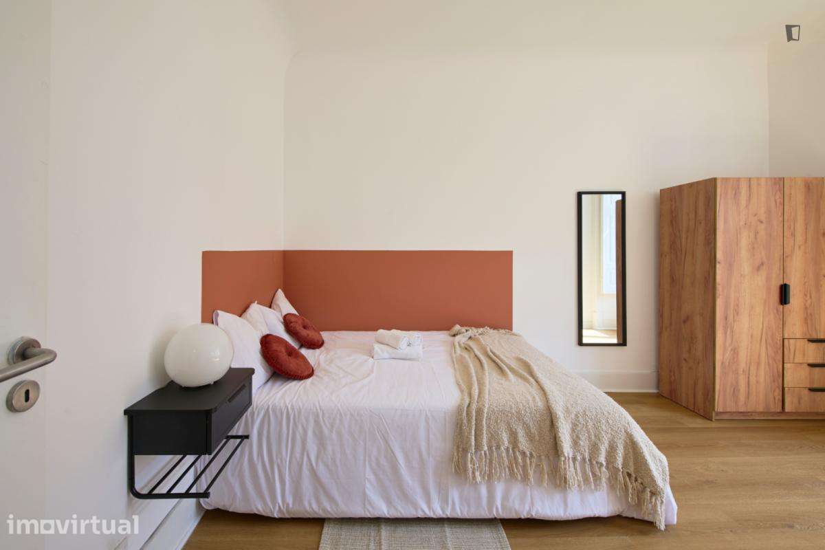 Quarto - localizado em Marquês de Pombal Lisbon - Grande imagem: 2/45