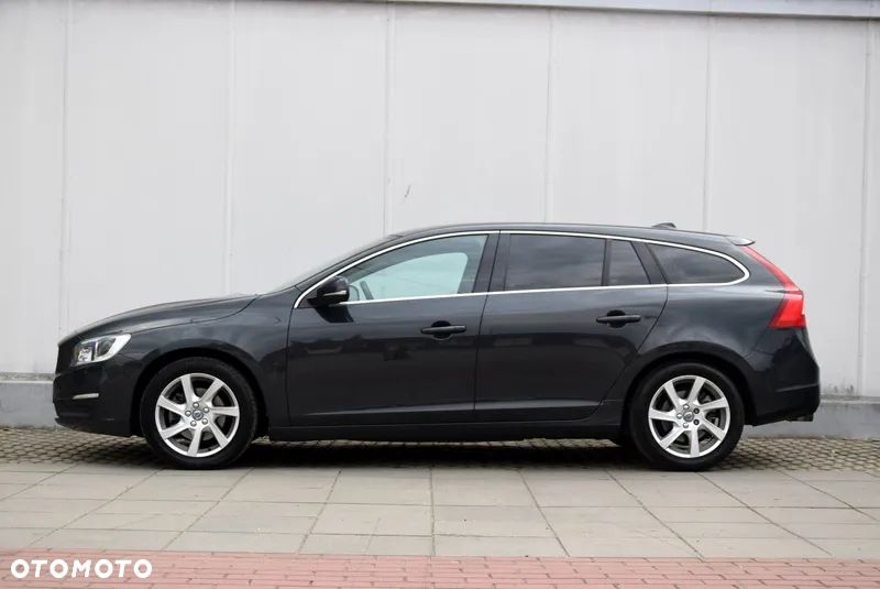 Volvo V60 D3 Drive-E Dynamic Edition (Momentum) - 5