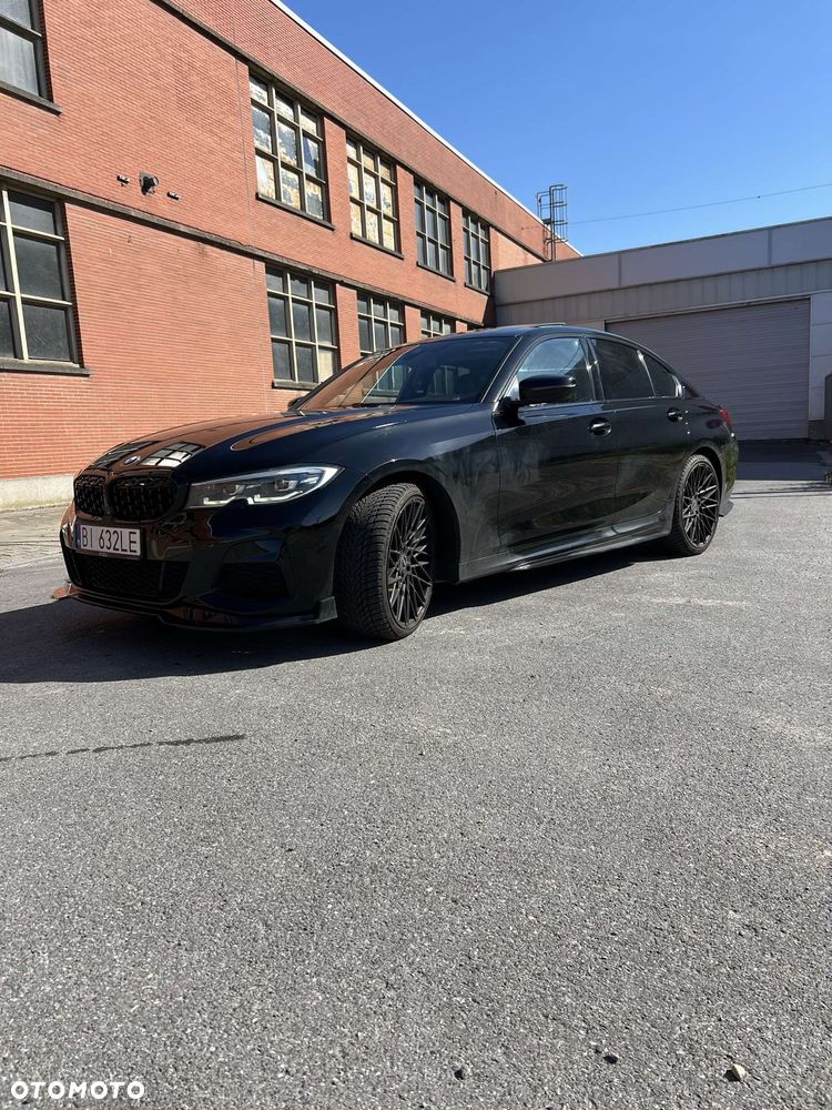 BMW Seria 3 330i Sport - 2