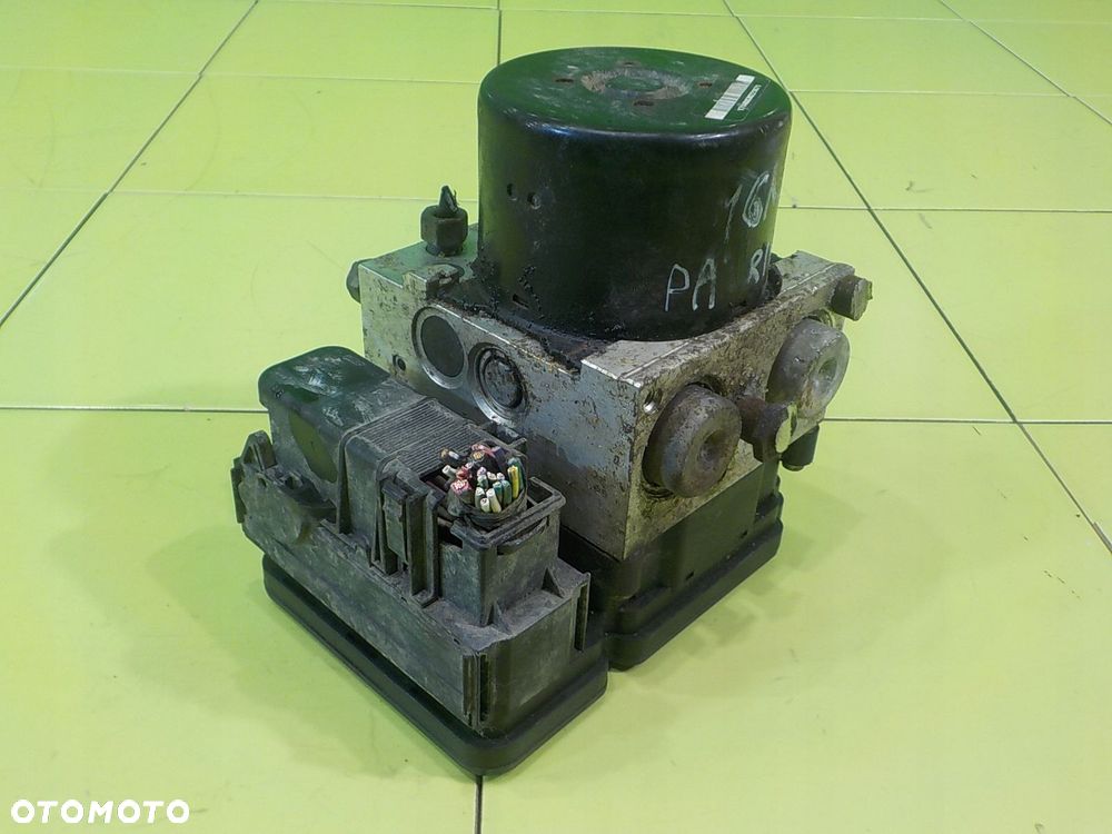 JEEP PATRIOT 2.4 B AUT 09r SUV 5D pompa ABS P68028210AC - 1