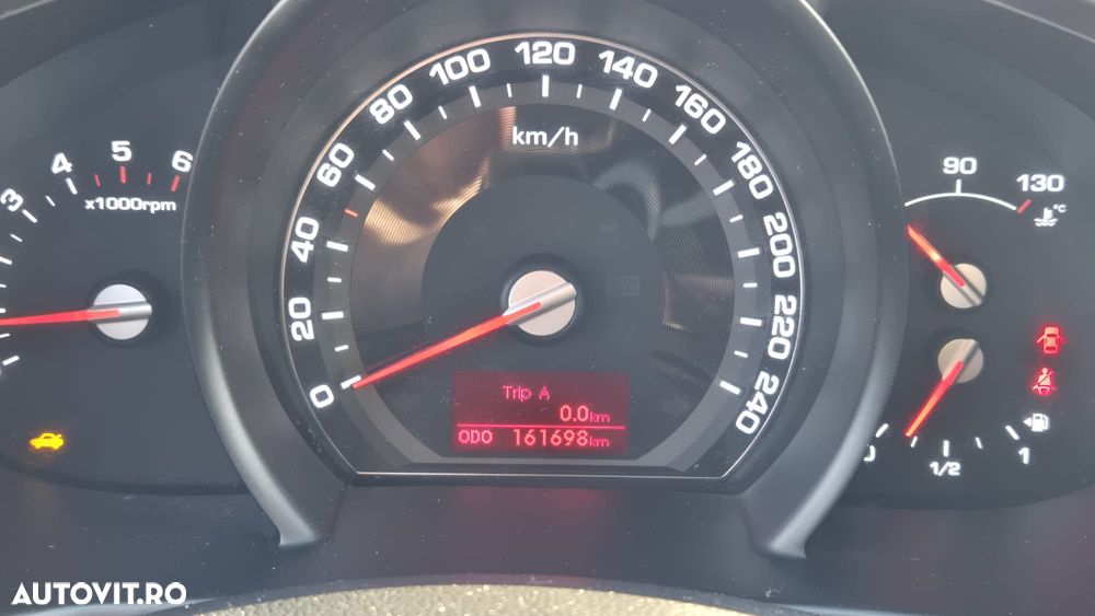 Kia Sportage 1.7 CRDI 2WD Vision - 16