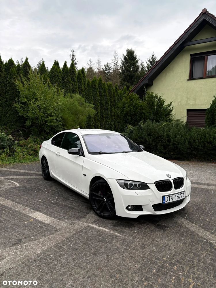 BMW Seria 3 330d xDrive - 3