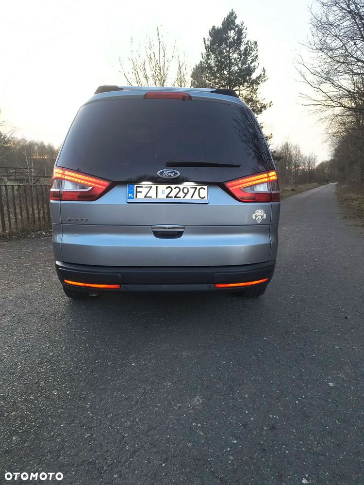 Ford Galaxy 2.0 TDCi Platinium X (Titanium) - 15