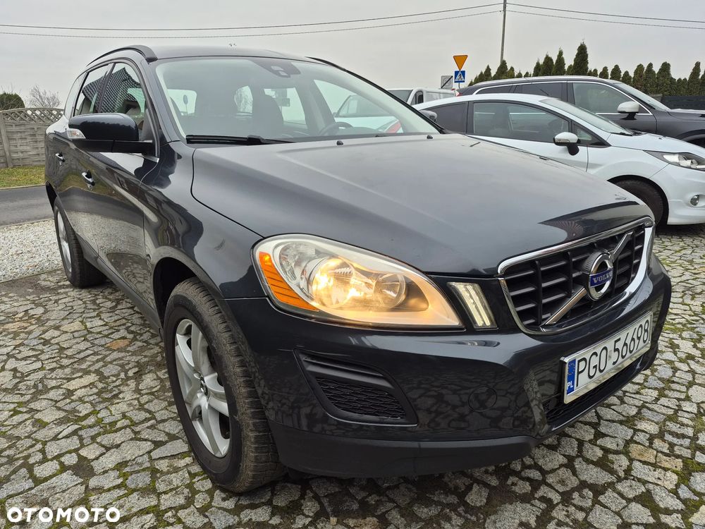 Volvo XC 60 D3 AWD Momentum - 34