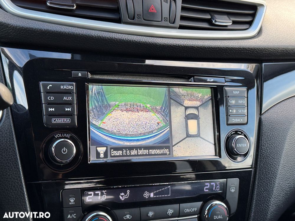 Nissan Qashqai 1.6 DCI N-Connecta - 23