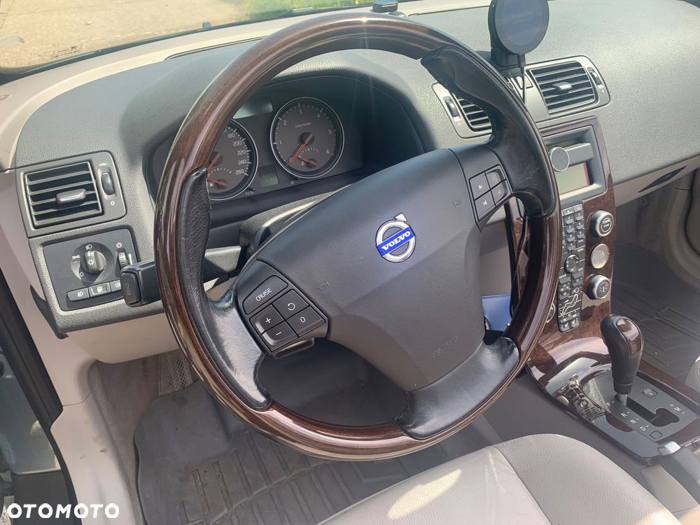 Volvo C70 2.4D5 Summum - 2