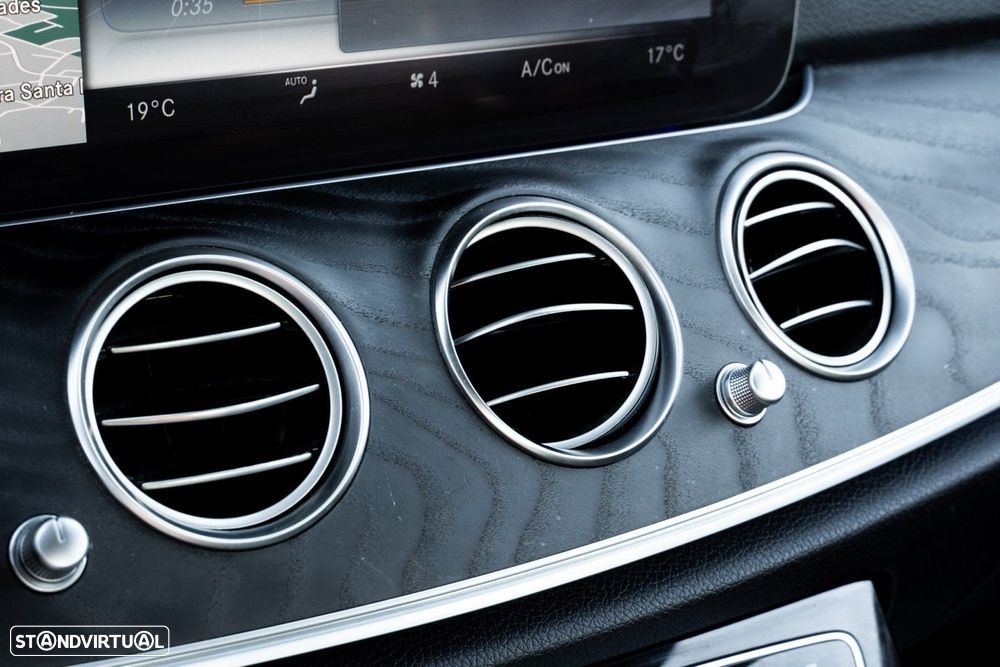 Mercedes-Benz E 220 d Avantgarde - 30