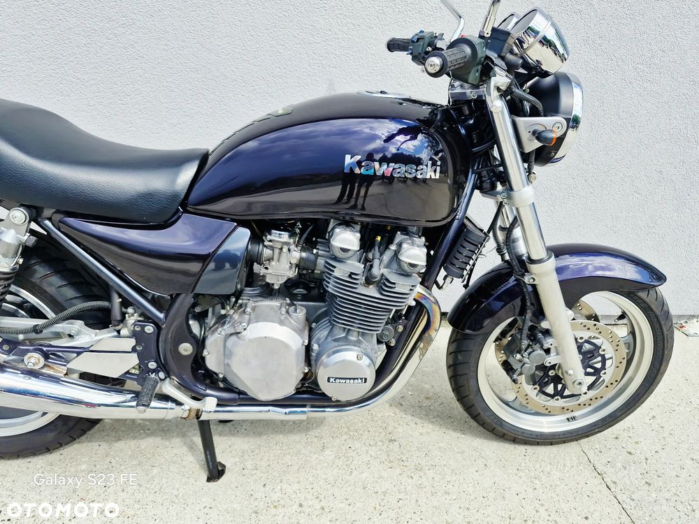 Kawasaki Zephyr - 11