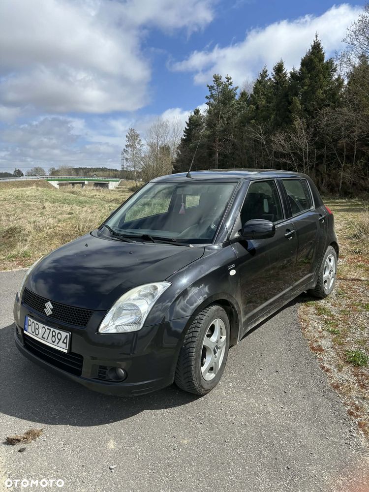 Suzuki Swift 1.3 DDiS 16v GLX - 1