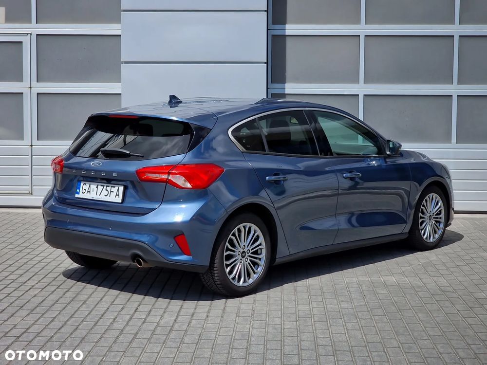 Ford Focus 1.5 EcoBoost Titanium Business - 4