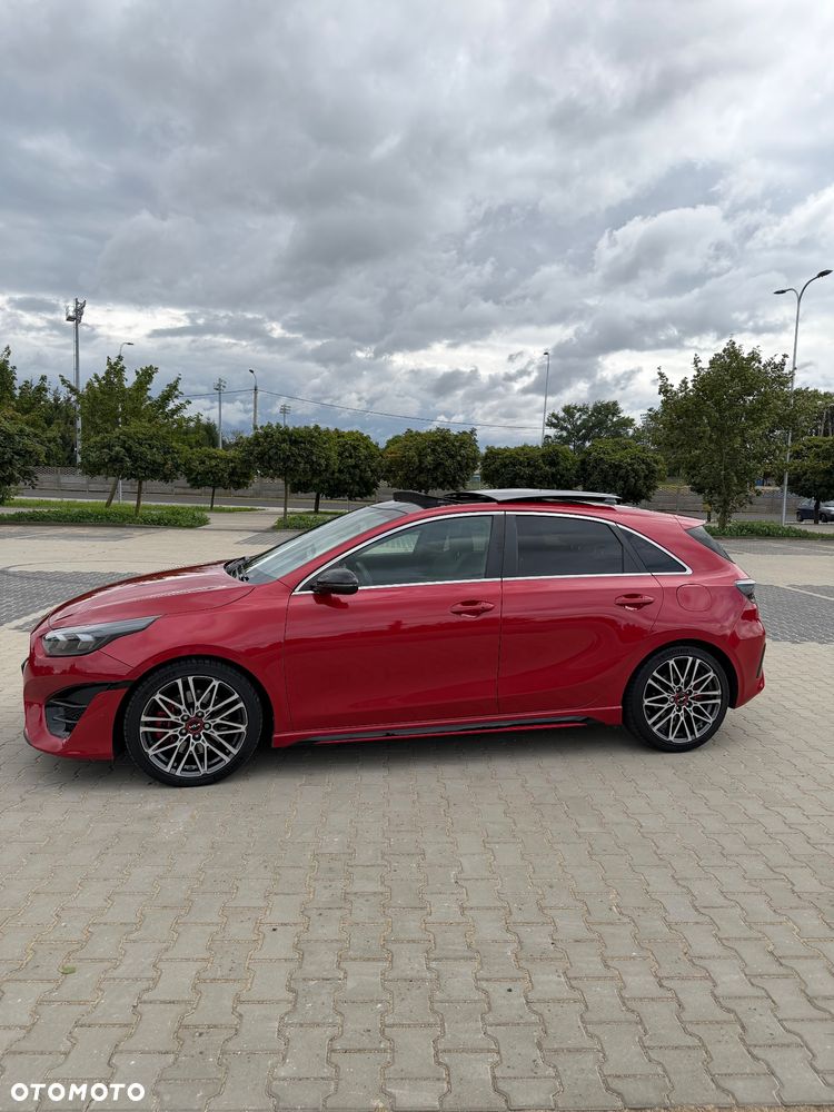 Kia Ceed - 3