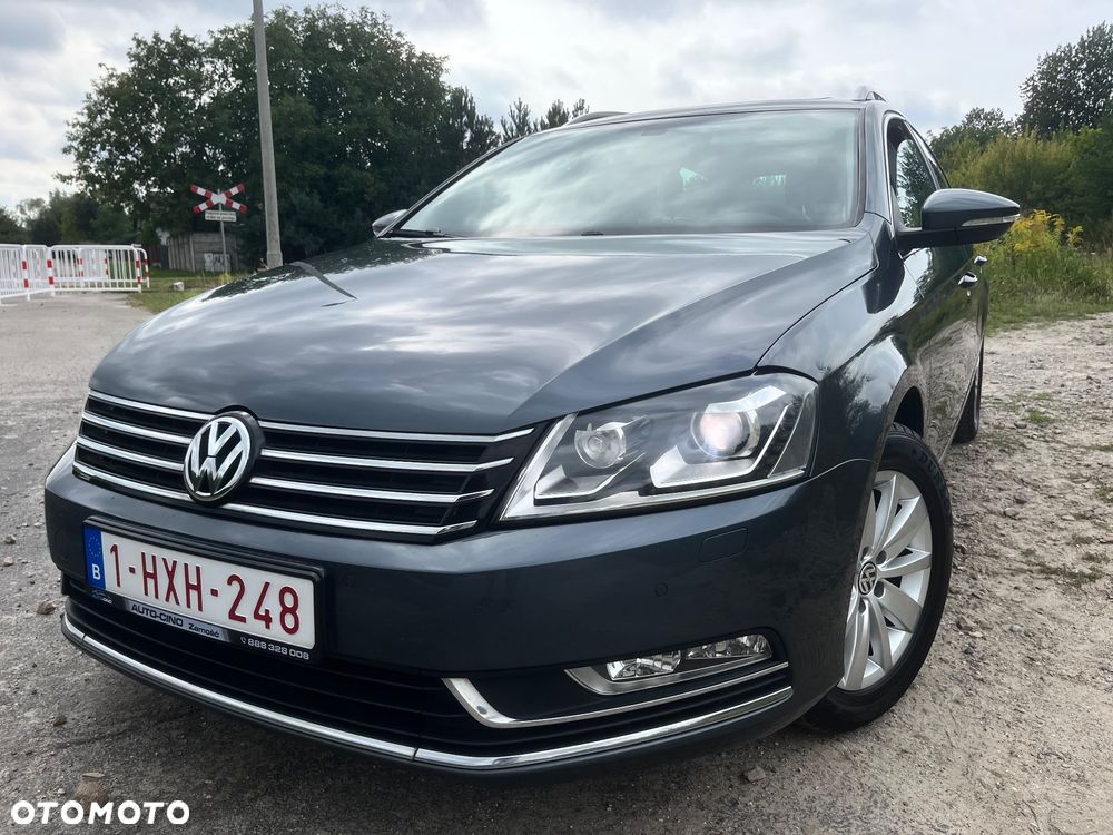 Volkswagen Passat - 20