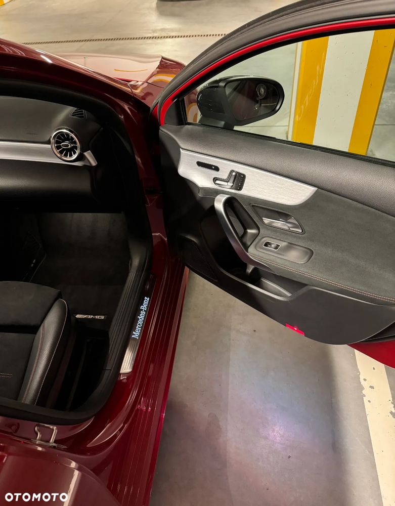 Mercedes-Benz Klasa A 180 d AMG Line 7G-DCT - 7