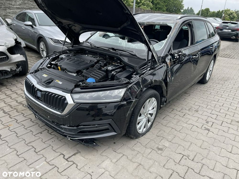 Skoda Octavia 2.0 TDI DSG Selection - 3